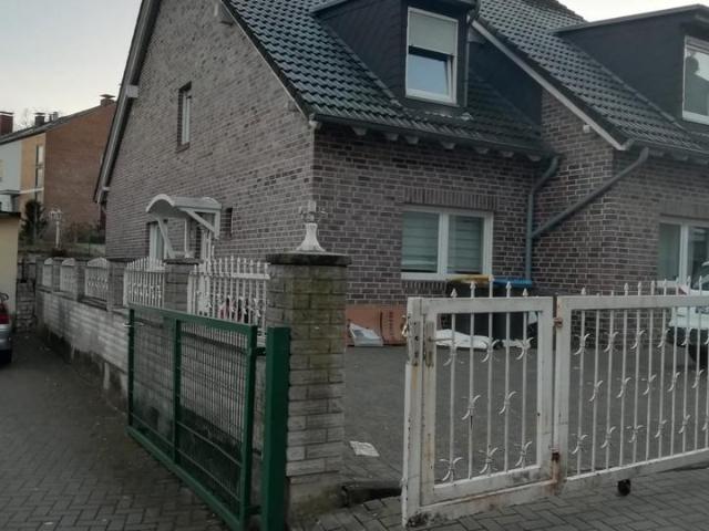 EINFAMILIENHAUS