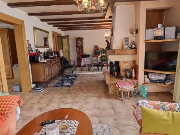 Einfamilienhaus 8.5 Zimmer