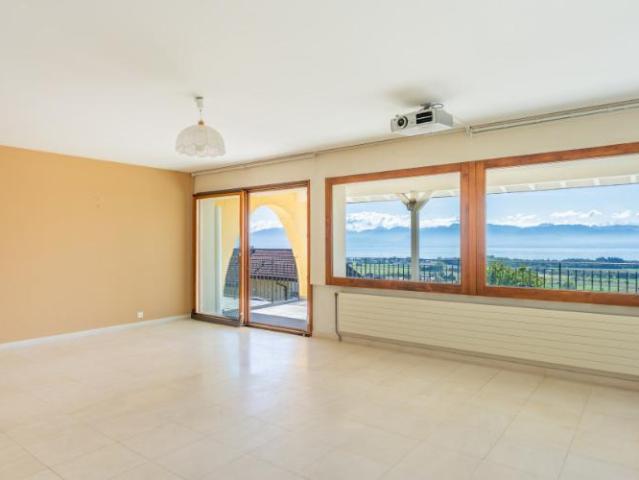 Einfamilienhaus 8.5 Zimmer