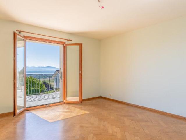 Einfamilienhaus 8.5 Zimmer