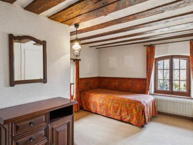 Einfamilienhaus 8.5 Zimmer