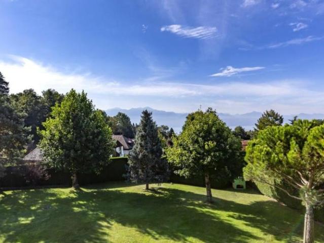 Einfamilienhaus 8.5 Zimmer