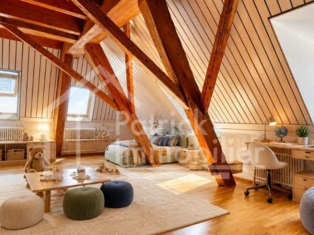 Außergewöhnliche Triplex Residenz mit Panoramablick auf den Neuenburge
