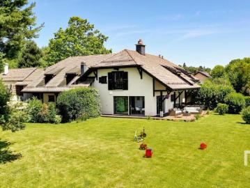 Einfamilienhaus 8 Zimmer