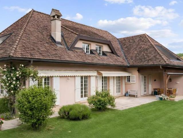 Einfamilienhaus 8 Zimmer