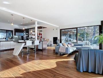 Einfamilienhaus 9.5 Zimmer