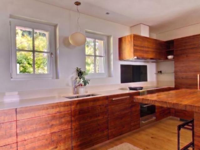 Einfamilienhaus 9.5 Zimmer