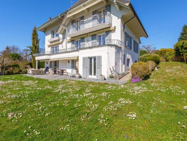 Einfamilienhaus 9.5 Zimmer