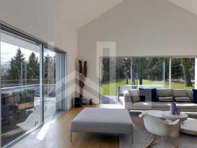 Einfamilienhaus 9.5 Zimmer