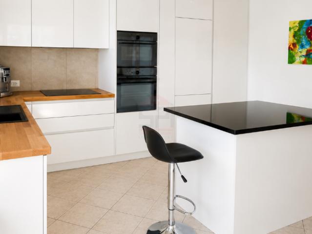Einfamilienhaus 9 Zimmer