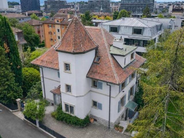 Einfamilienhaus 9 Zimmer