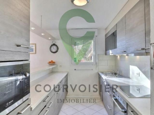 Einfamilienhaus 9 Zimmer