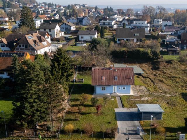 Naturnah wohnen am Fuße des Gedersbergs – Haus mit großem Grundstück