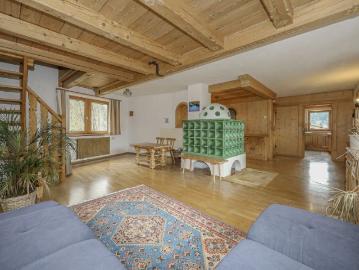 Einfamilienhaus am Fuße des Hahnenkamm an der Skipiste