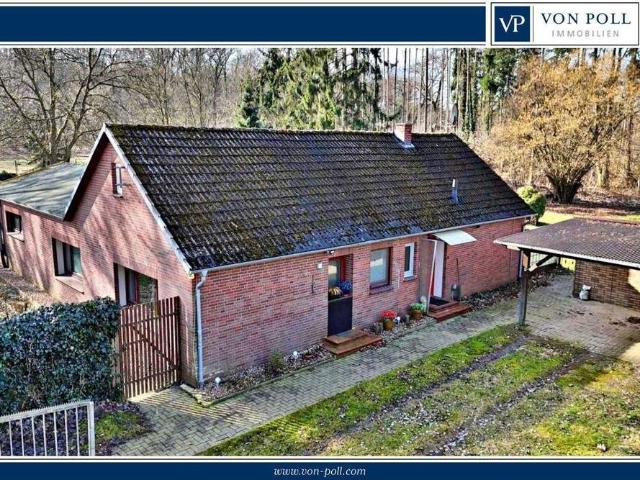 Einfamilienhaus auf großzügigem Grundstück mit vielfältigen Nutzungsmöglichkeiten