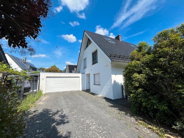 Einfamilienhaus Bielefeld, Senne, von privat, Zwangsversteigerung
