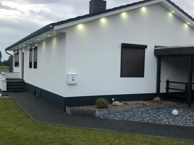 Einfamilienhaus Bungalow mit Vollkeller und Sauna