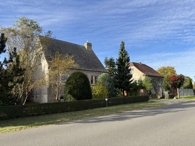 Einfamilienhaus * großes Grundstück mit Tiefgarage und Nebengebäuden unweit vom Seebad Ueckermün