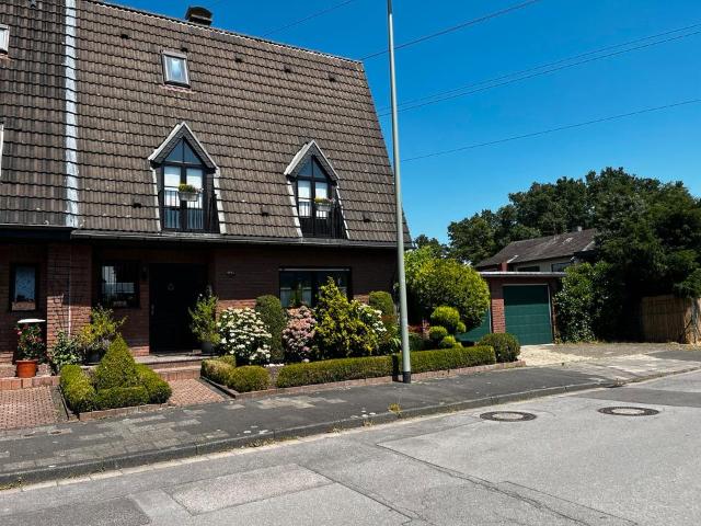 Einfamilienhaus Doppelgarage gr. Garten mit Teich Duisburg Rumeln