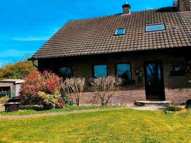 Einfamilienhaus DHH Ländl ruhige Lage, gesamte Infrastruk fußläuf