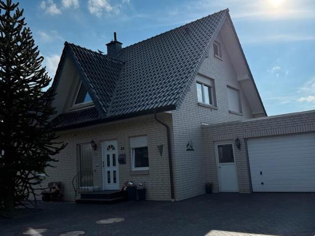 Einfamilienhaus direkt am Feld