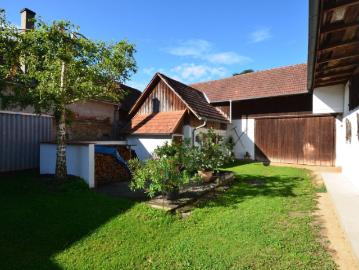 Einfamilienhaus ehemaliges bauernhaus im ortsverbund