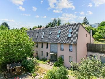 Einfamilienhaus Feeling auf drei Etagen Ihr Familienparadies im Grünen