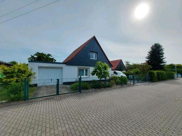 Einfamilienhaus freistehend
