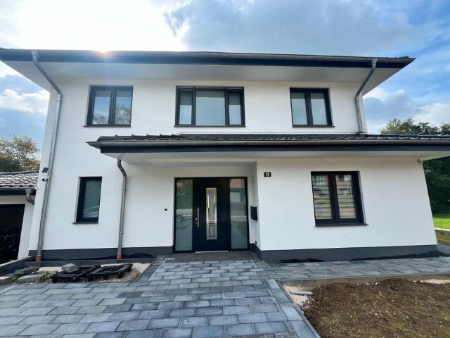 Einfamilienhaus Haus Stadtvilla