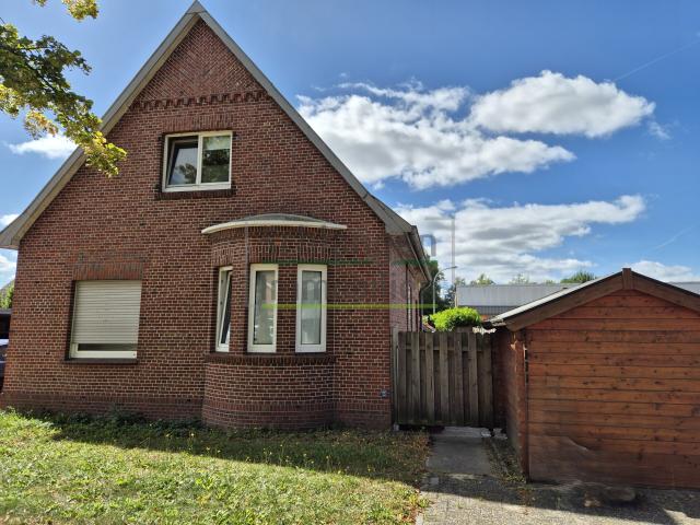 Einfamilienhaus im Ortskern von Detern