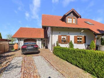 Einfamilienhaus im Landhausstil