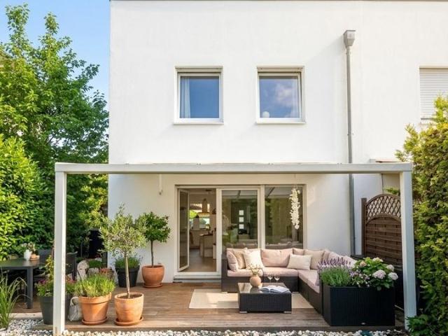 Einfamilienhaus im neuwertigen Zustand und sehr guter Lage