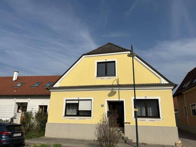 Einfamilienhaus in 2191 Schrick Nähe Mistelbach