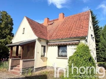 Einfamilienhaus in Commerau großes Nebengelass größeres Grundstück!