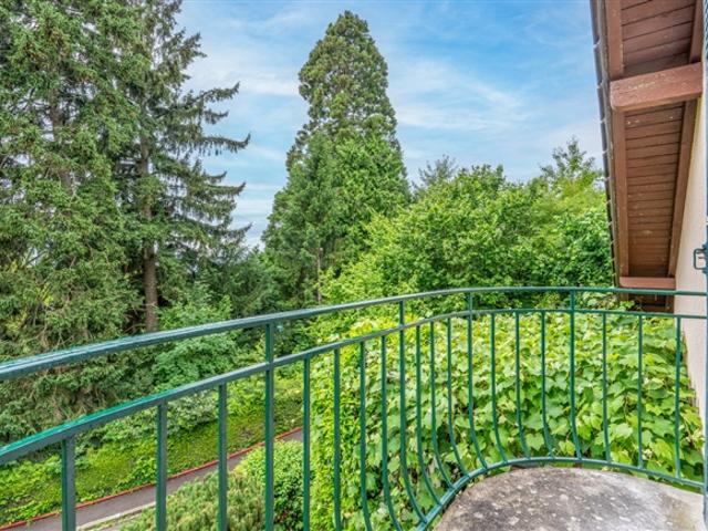 Einfamilienhaus in Chailly mit einem vollständigen Untergeschoss!