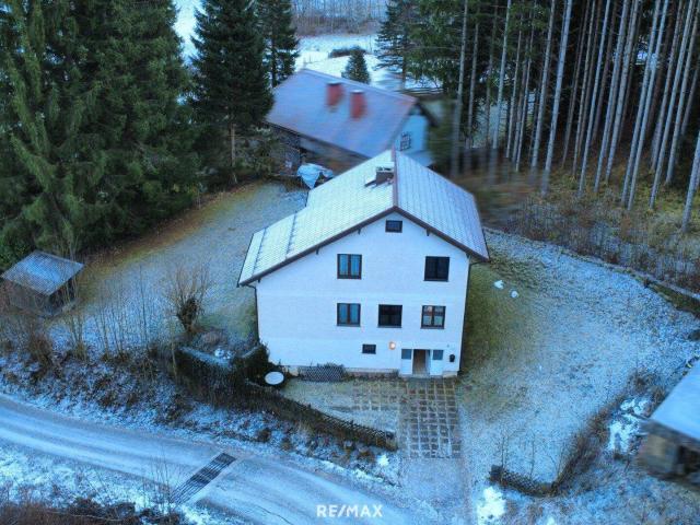 Einfamilienhaus in Annaberg mit großem Garten