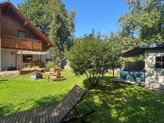 Einfamilienhaus in Berlin Buch | 541 m² Hammergrundstück