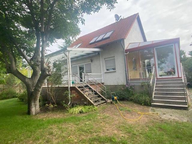 Einfamilienhaus in Berlin Johannisthal mit 4 Zimmern