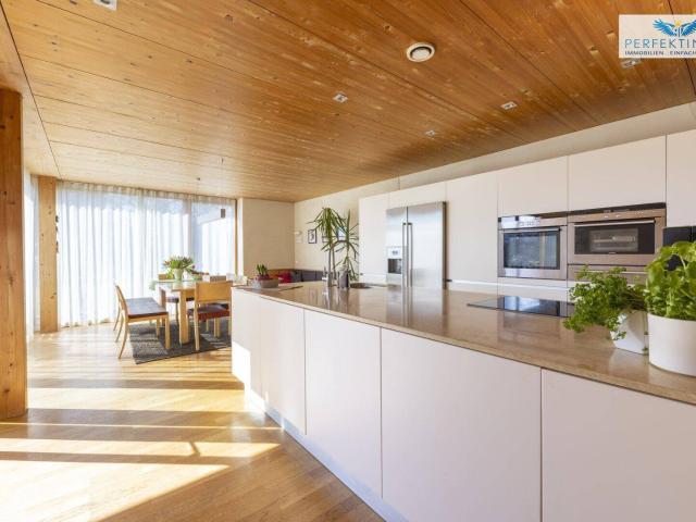 Einfamilienhaus in bester Lage am Kaiserstrand – Wohnen direkt am Bodensee!