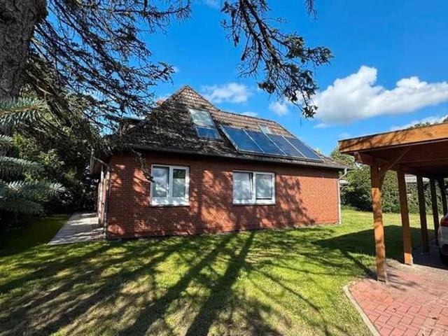 Einfamilienhaus in Elm, mit Einliegerwohnung  vermietet