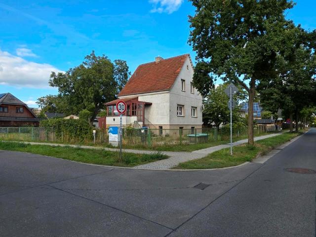 Einfamilienhaus in Falkensee Grundstück 880m² Provisionsfrei