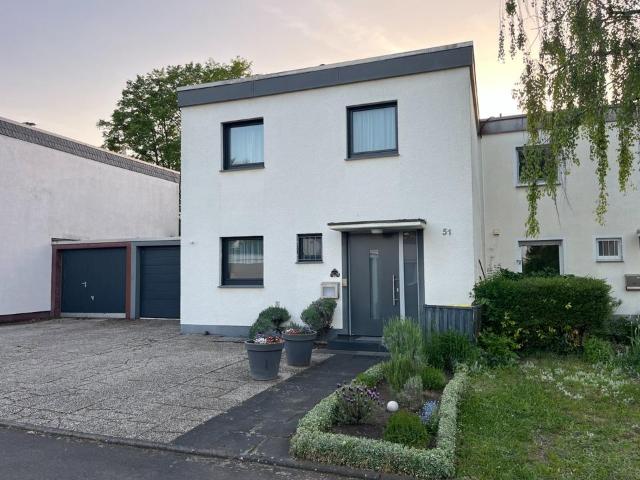 Einfamilienhaus in Köln Rodenkirchen Reihenhaus mit gr. Garten