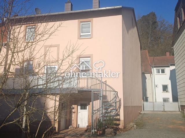 Einfamilienhaus in Kaiserslautern Erfenbach auf Eigentumsgrundstück, mit Anbau und Garten