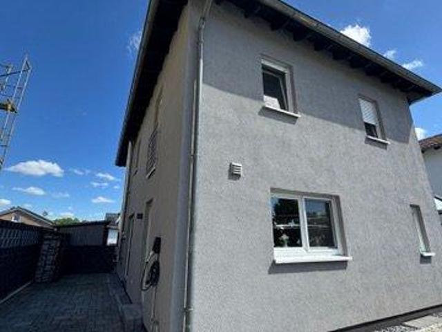 Einfamilienhaus in Hilgen, ruhig wohnen, Köln nah, provisionsfrei