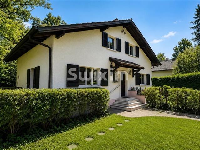 Einfamilienhaus im Grünen