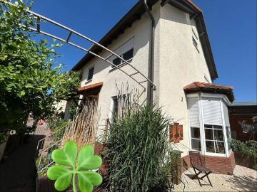 Einfamilienhaus in Massivbauweise im hervorragenden Zustand kaufen, einziehen, genießen