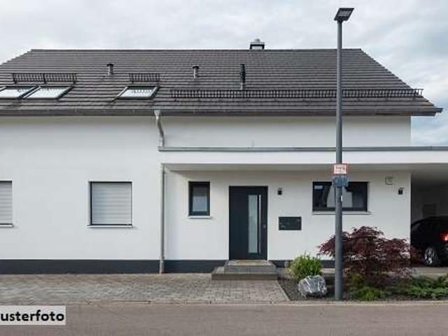 Einfamilienhaus in naturnaher und ruhiger Wohnlage