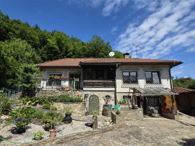 EINFAMILIENHAUS IN SONNIGER RUHELAGE MIT GRÜNBLICK