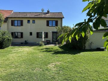 Haus zum Verkauf in 2504 - Keller, Parkplatz