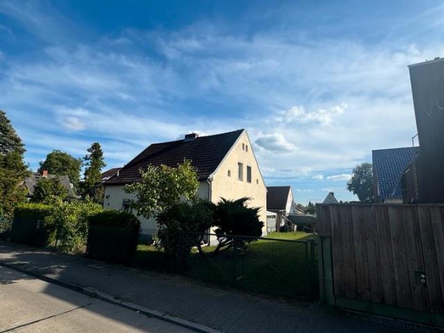 Einfamilienhaus in schöner lage spandau prviat zu verkaufen